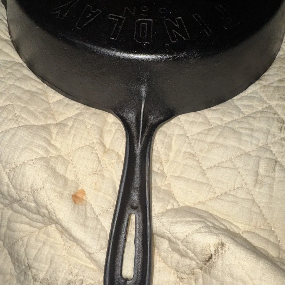 Vintage FINLAY No 8 Cast Iron Skillet Fry Pan Made In Canada